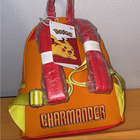 Exclusive Loungefly Pokemon Charmander Mini Backpack & Keychain - Picture 5 of 12
